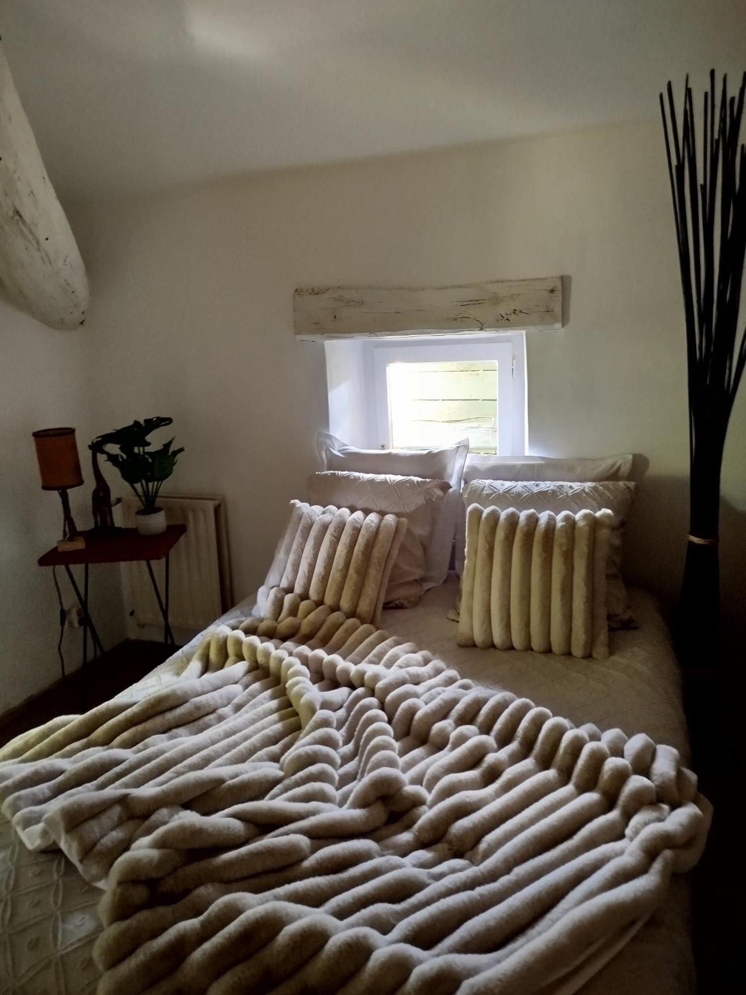 Hotel Domaine Du Moulin De Cors La Roque-sur-Cèze Zewnętrze zdjęcie